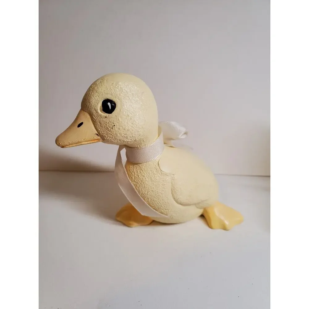 Ceramic Ducklings Figurine - 4